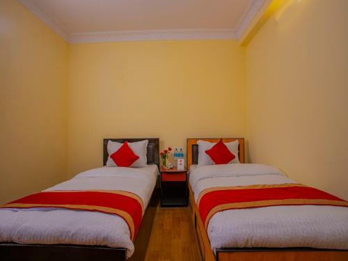 Hostal Grand Millennium Guest House