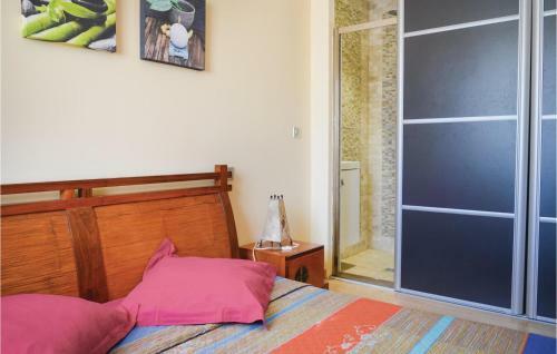Three-bedroom Holiday Home In Sta Maria Poggio