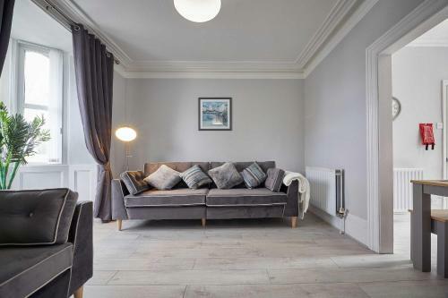 No.1 Dilston Terrace