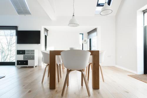 Apartamentos The Cliffside Loft - Distinctly Modern 3 Bdr Riverside Home
