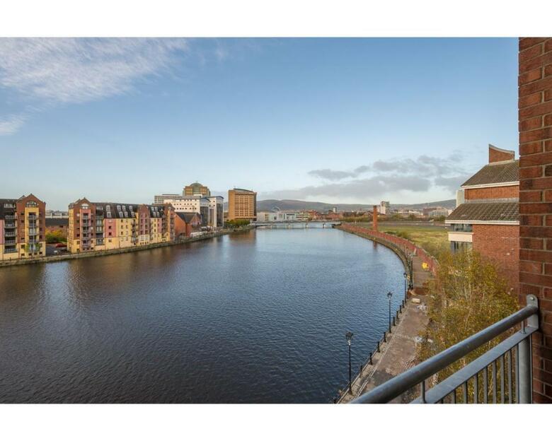 Central Belfast Apartments Pottinger's Quay