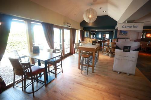 Hotel Willows, Blackburn By Marston's Inn