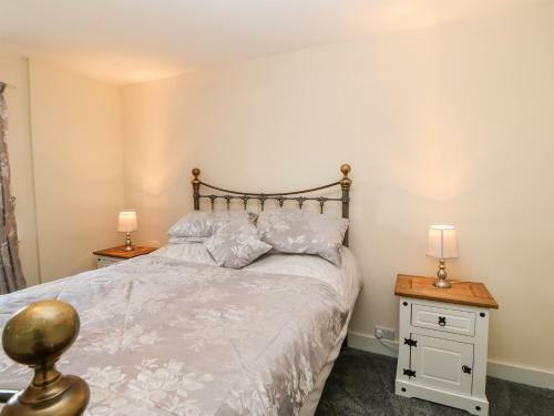 The Edge Apartment