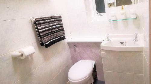 Immaculate 1-bed Apartment In Blackpool - Sleeps 5