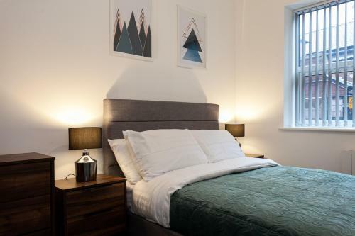 Fantastic 1 Bedroom Apartment In Bolton