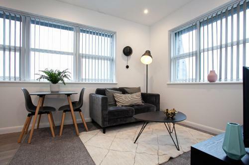 Modern 1 Bedroom Apartment In Bolton