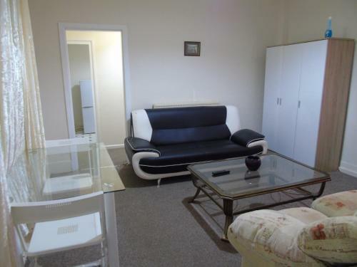 2-bed Apartment-1 In Bolton
