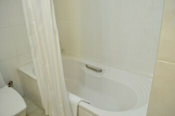 Hotel Cambodiana