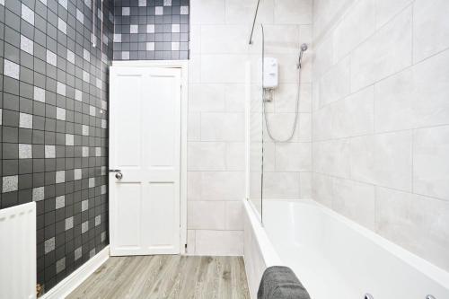 Apartamento 5 Minutes From Leeds City Centre - Parking