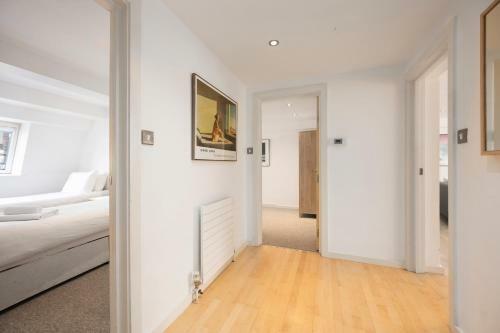 Trafalgar House Apartment Two