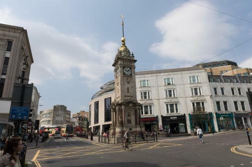 Portland Street With Free Parking