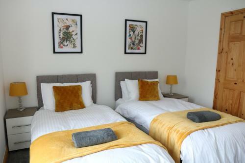 Ideal Home Away In Bury And Whitefield