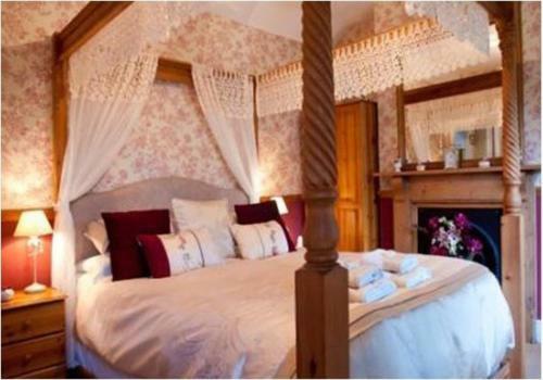 Hostal Twin Oaks Guest House