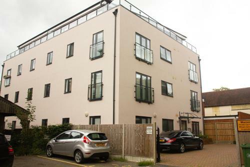 The Elm Serviced Apartments Camberley