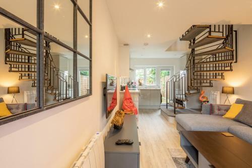 Apartamento Delightful Central Duplex - 2 Mins To Station