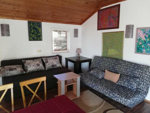 Apartments Laros