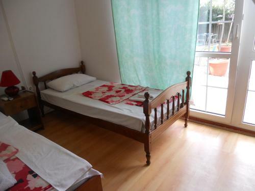 Apartments Laros