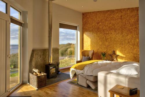 Knowe Lodge
