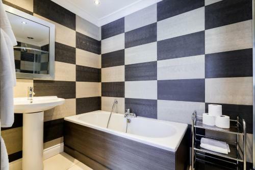 Luxury Apartments - Churchside