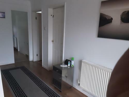 Beautiful 2-bed House In Chester
