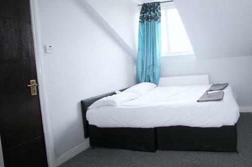 Clock House Hotel - London Croydon