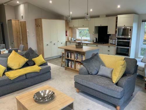 Beautiful New 2 Bed Lodge In Kippford Dalbeattie