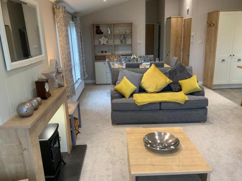 Beautiful New 2 Bed Lodge In Kippford Dalbeattie