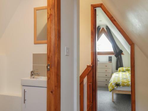 Sunshine Chalet (no 85)