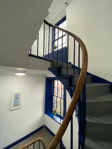 Stylish Georgian 1 Bedroom Apartment