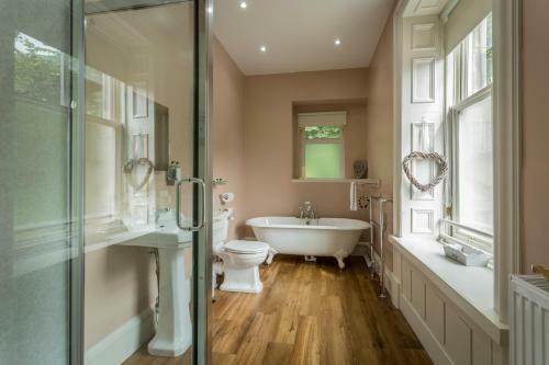Hotel Taypark House