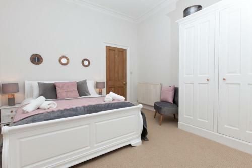 Traditional Luxury Apartment Sleeps 10