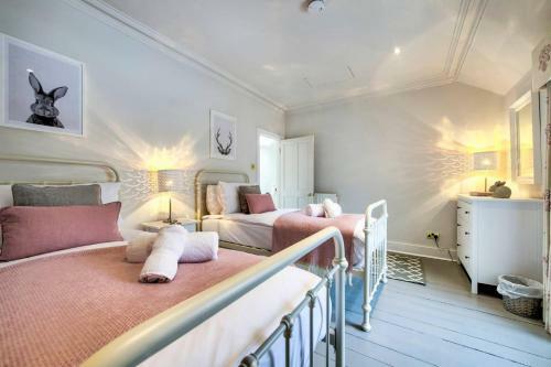 Altido Luxury City Centre Mews House