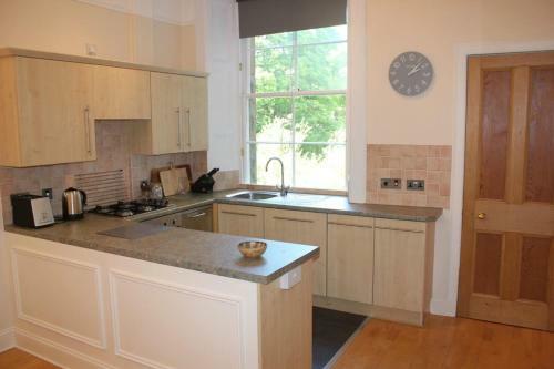 Apartamento Sunny First Floor Stockbridge Flat