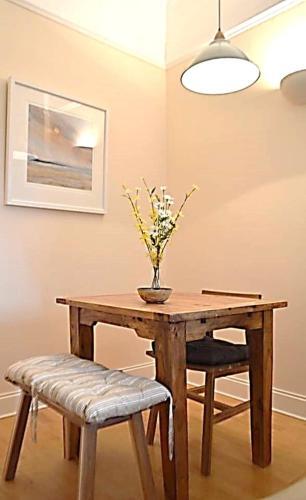 Apartamento Sunny First Floor Stockbridge Flat