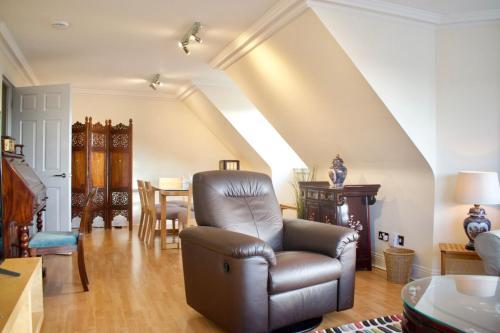 Luxury Penthouse Apartment Edinburgh Sleeps 4