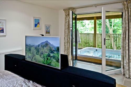 Cedar Lodge, South View Lodges, Exeter