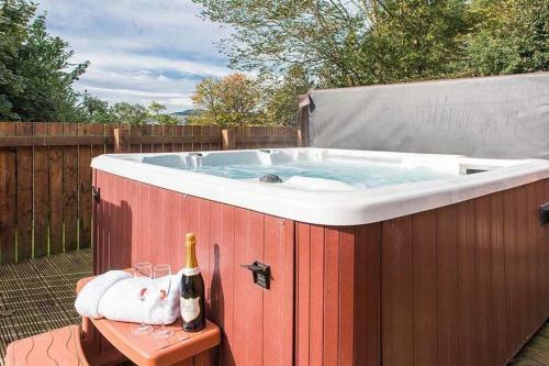 The Granary With Hot Tub Near Perth Perthshire