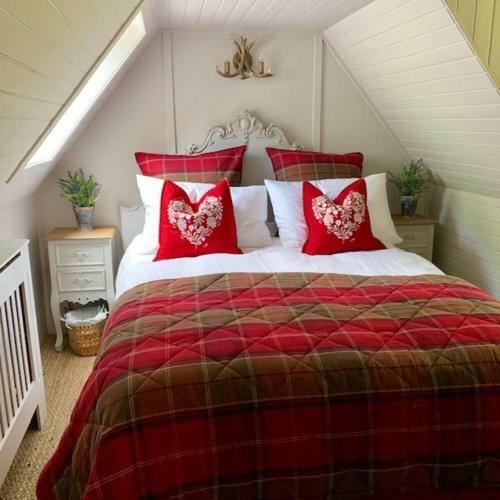 A Fairytale Thatched Highland Cottage