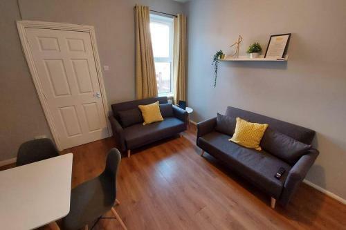 Apartamento Spacious 3 Bed Flat For Contractor & Professional Stays