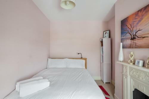 New Spacious 2bd House With Garden Gillingham Kent