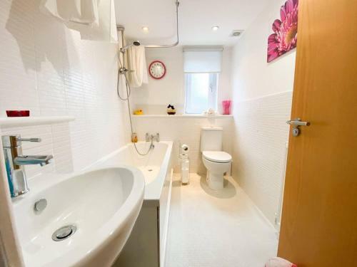 Apartamento Glasgow Ellerslie Path 2bd Home - Parking