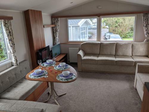 Caravan Nearby Hastings Coghurst Hall Park