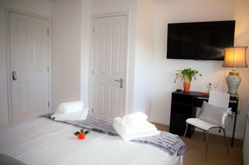 Ladysmith Complex - 8 Bedrooms