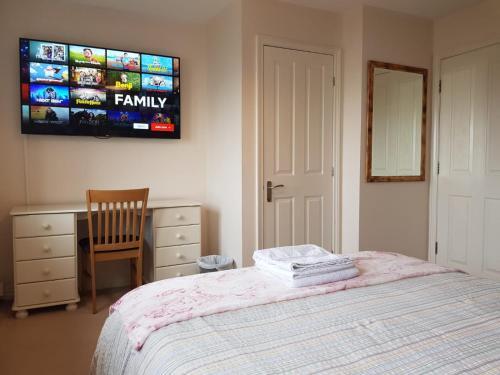 Caspian House (4 Bedrooms)