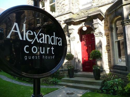 Bed & Breakfast Alexandra Court