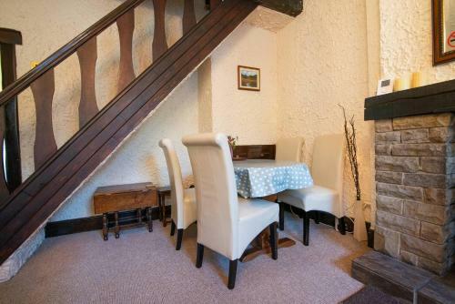 Waters Reach Holiday Cottage