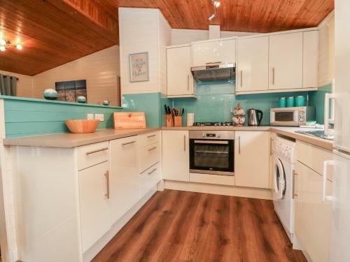 37 Amberwood