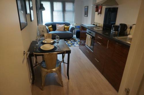 Toothbrush Apartments - Ipswich Waterfront - Cardinal Lofts