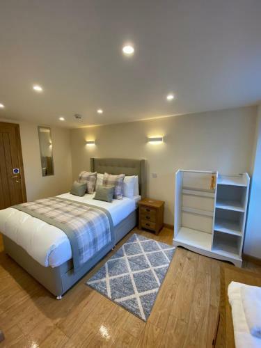 Waverley Inn Holiday Apartments