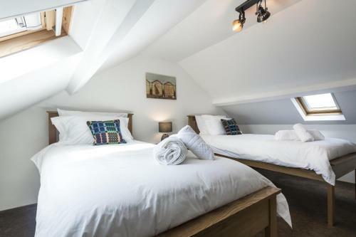 Foxglove - Luxurious Barn Conversion - Blossom Farm